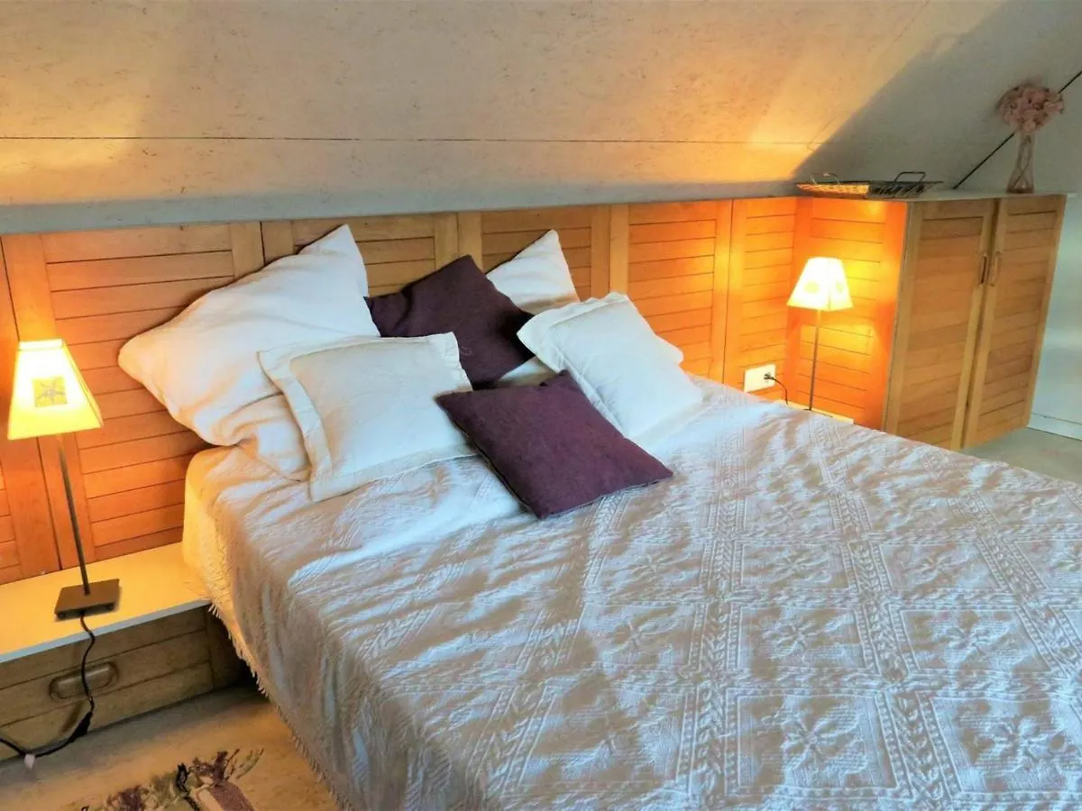 Charmante Maisonnette Avec Jardin A 400M De La Plage A Tregastel, Wifi Gratuit Et Parking. - Fr-1-368-211